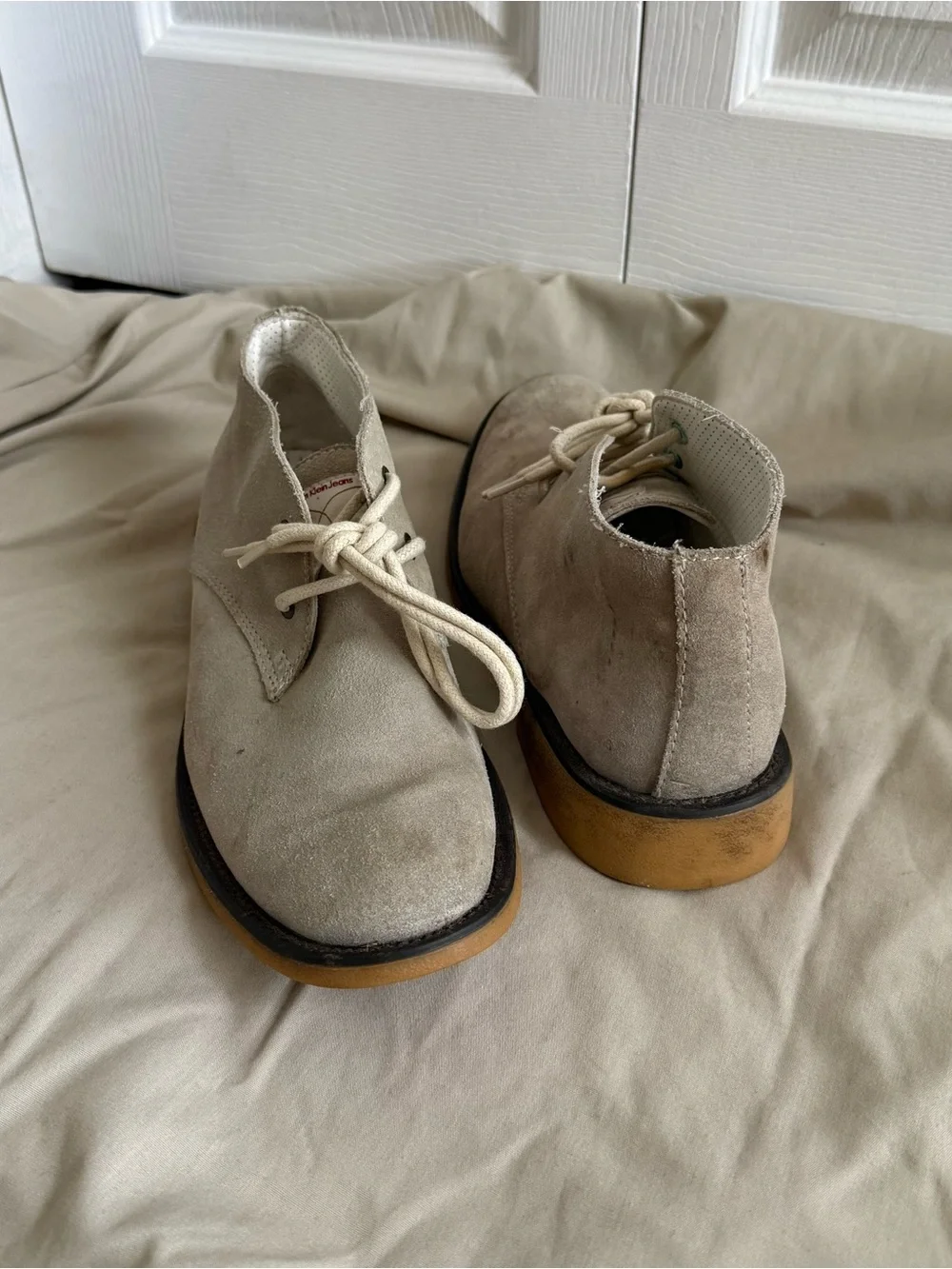 Men's Beige Suede Chukka Boots